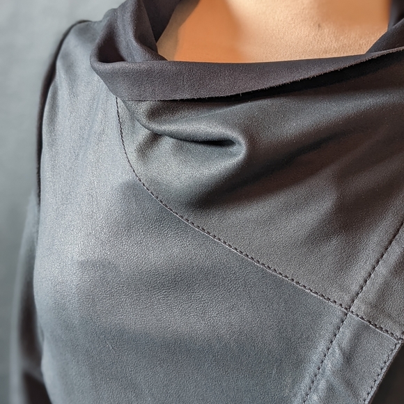 Muuba Leather Blue Jacket 8 - Picture 4 of 8